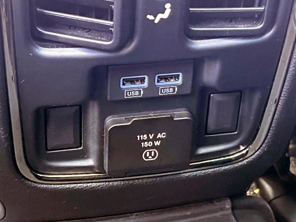 used 2021 Jeep Grand Cherokee car, priced at $29,678