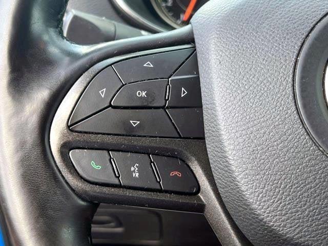 used 2020 Jeep Cherokee car, priced at $19,995