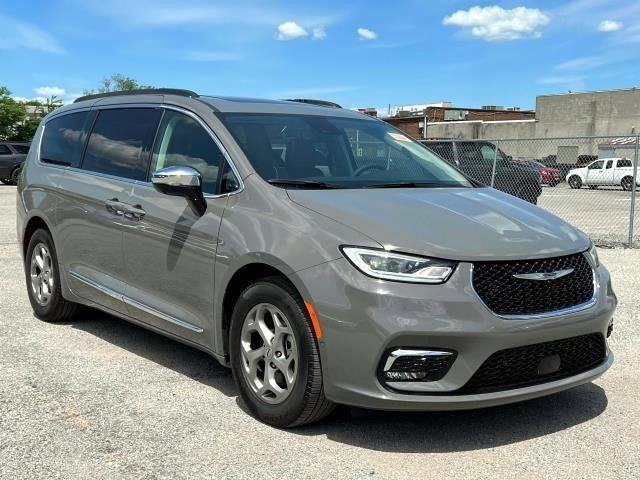 used 2023 Chrysler Pacifica car, priced at $39,995