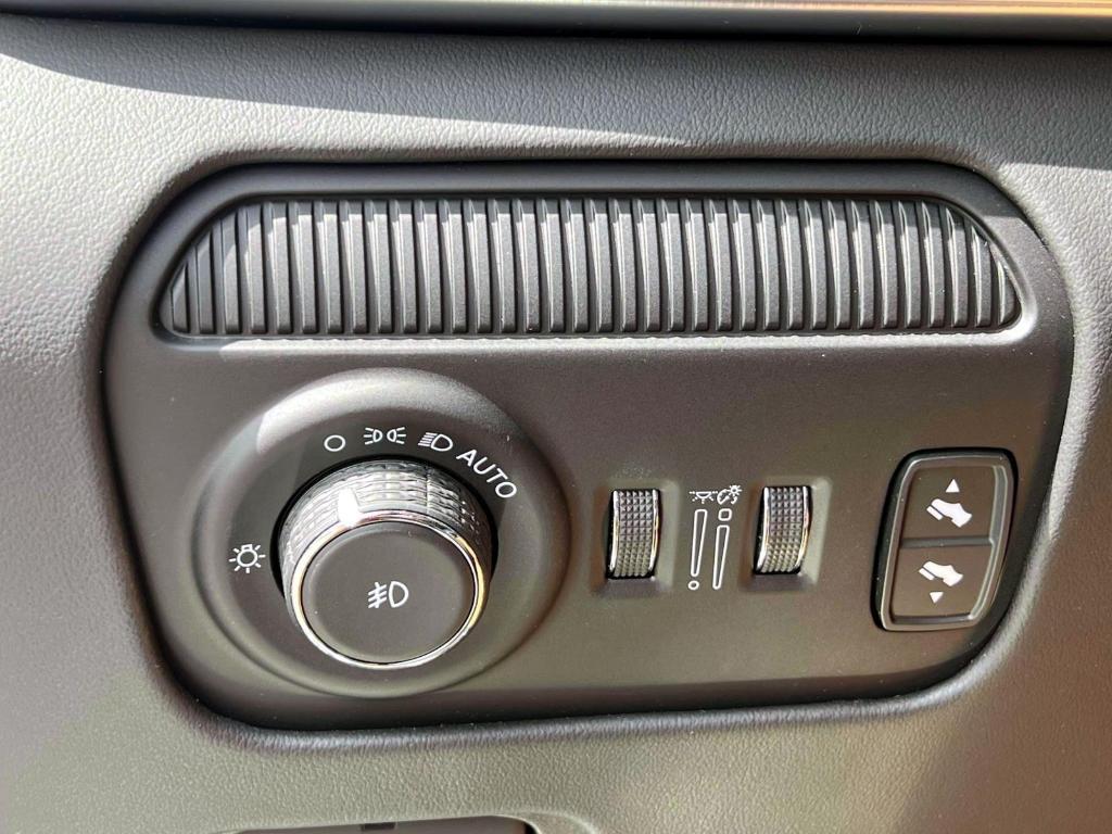 used 2024 Jeep Grand Wagoneer L car, priced at $65,416