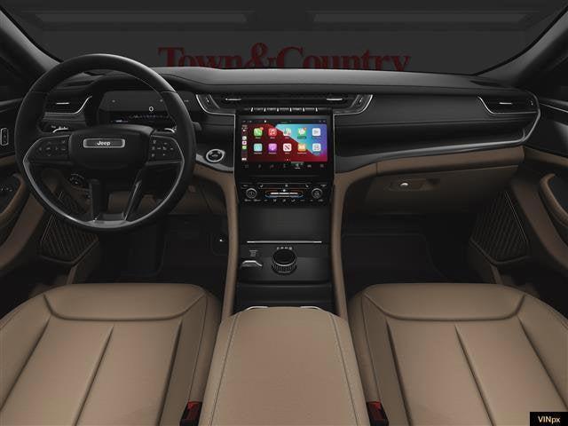 new 2025 Jeep Grand Cherokee car, priced at $42,250