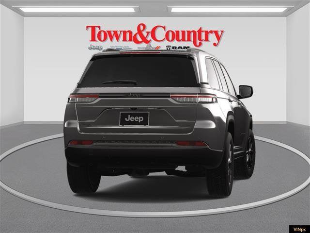 new 2025 Jeep Grand Cherokee car, priced at $42,480