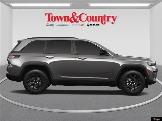 new 2025 Jeep Grand Cherokee car, priced at $42,480