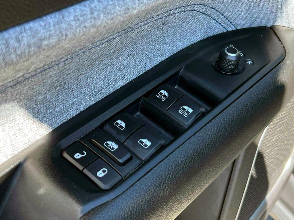 used 2022 Jeep Compass car, priced at $18,983