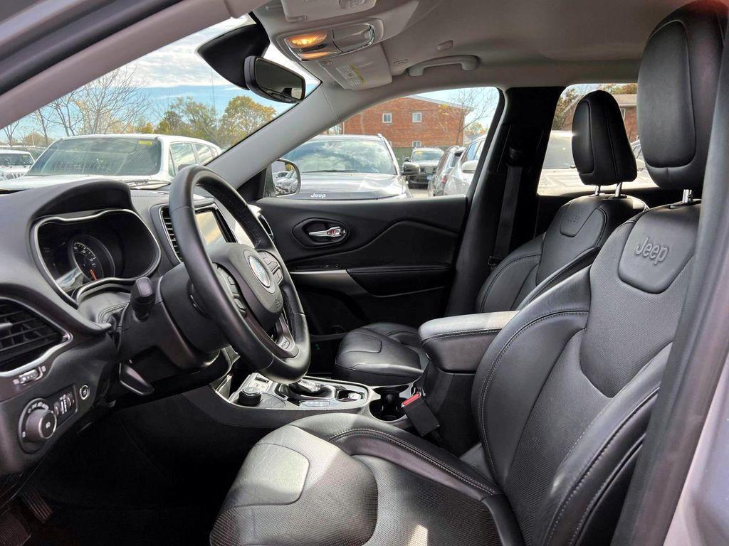 used 2019 Jeep Cherokee car, priced at $19,301