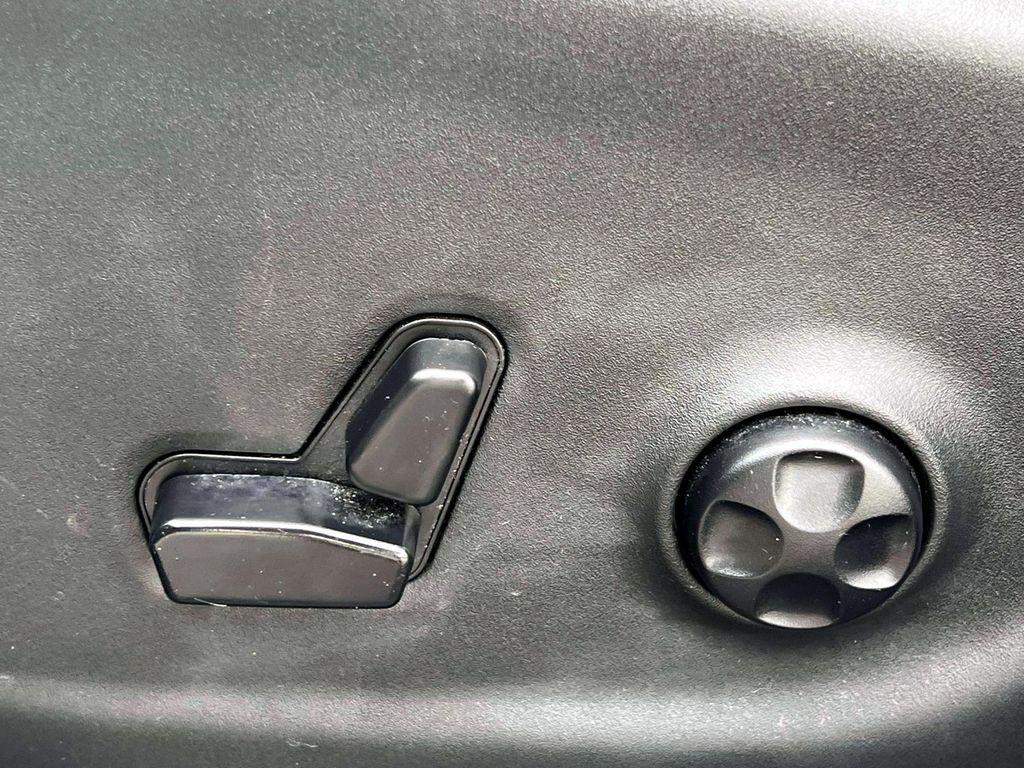 used 2019 Jeep Cherokee car, priced at $19,301