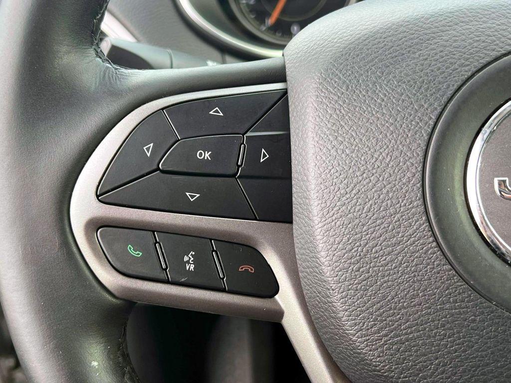 used 2019 Jeep Cherokee car, priced at $19,301