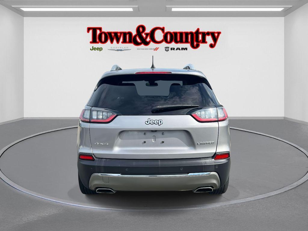 used 2019 Jeep Cherokee car, priced at $19,301