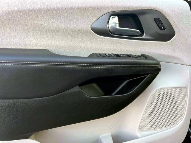 used 2022 Chrysler Pacifica car, priced at $28,995