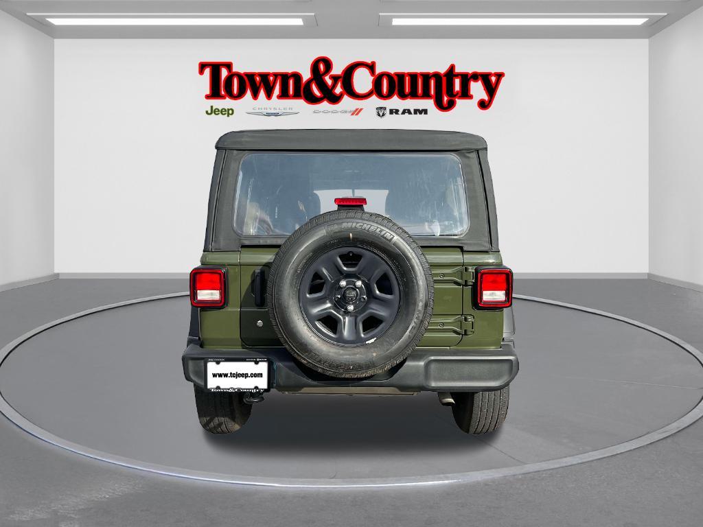 used 2021 Jeep Wrangler Unlimited car, priced at $25,872