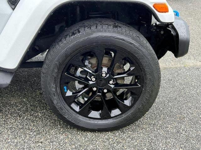 used 2022 Jeep Wrangler Unlimited 4xe car, priced at $32,234