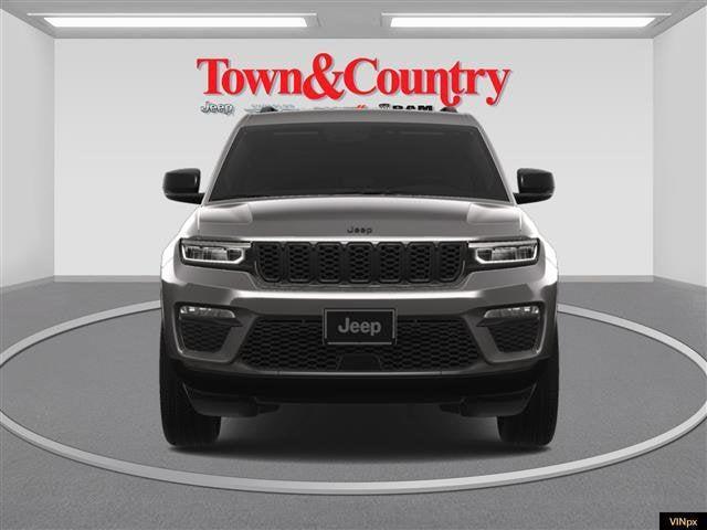 new 2025 Jeep Grand Cherokee car, priced at $47,490