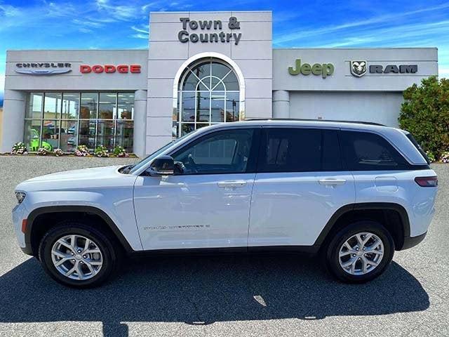 used 2023 Jeep Grand Cherokee car, priced at $33,495