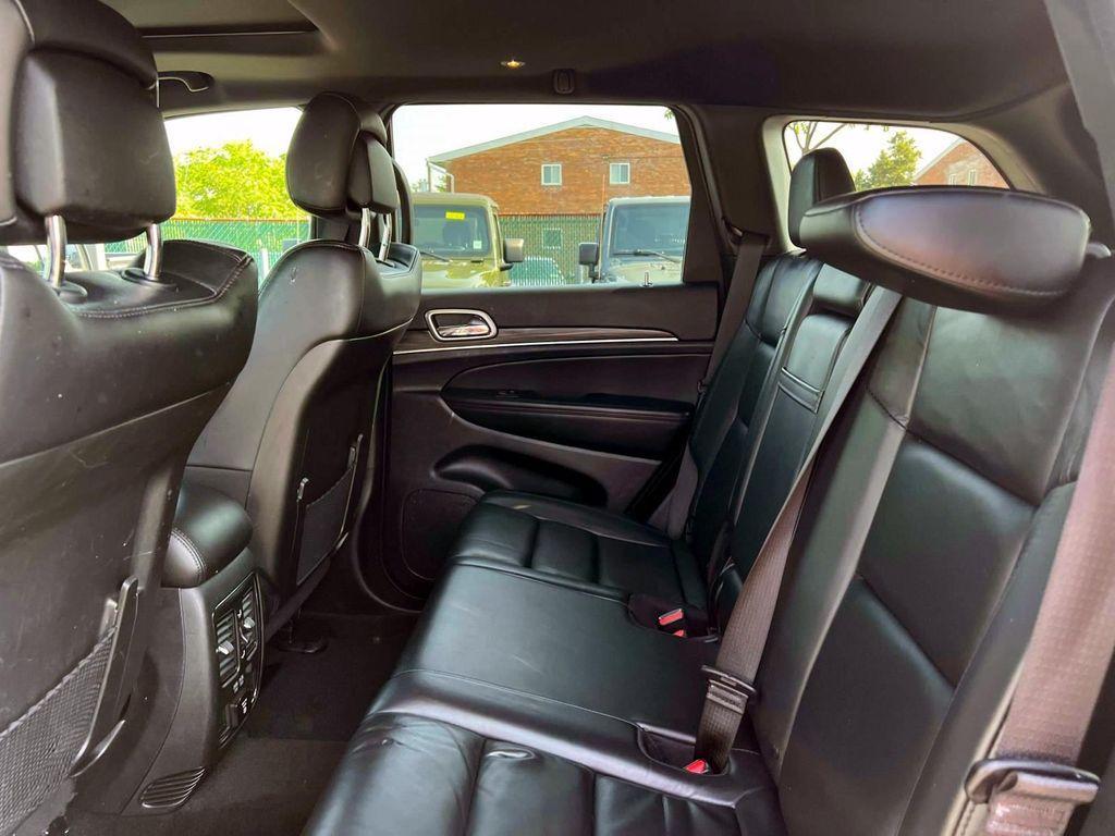 used 2022 Jeep Grand Cherokee WK car, priced at $25,327