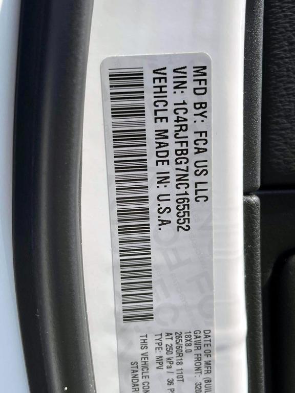 used 2022 Jeep Grand Cherokee WK car, priced at $25,327