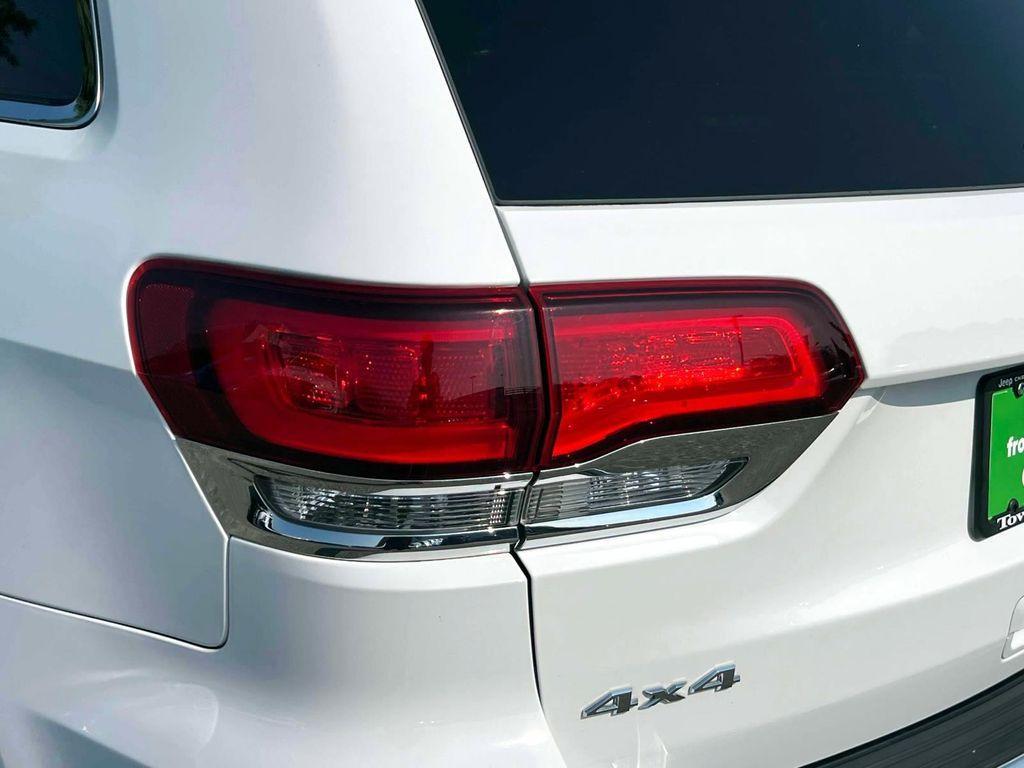 used 2022 Jeep Grand Cherokee WK car, priced at $25,327