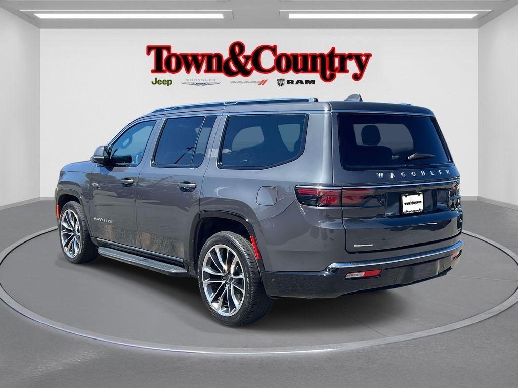 used 2022 Jeep Wagoneer car, priced at $44,357