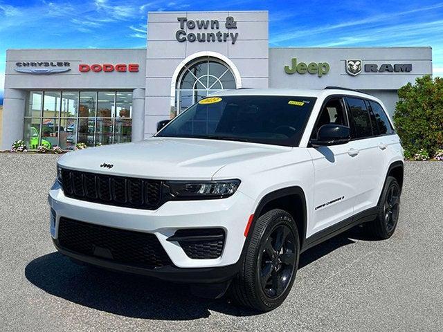 used 2023 Jeep Grand Cherokee car, priced at $33,995