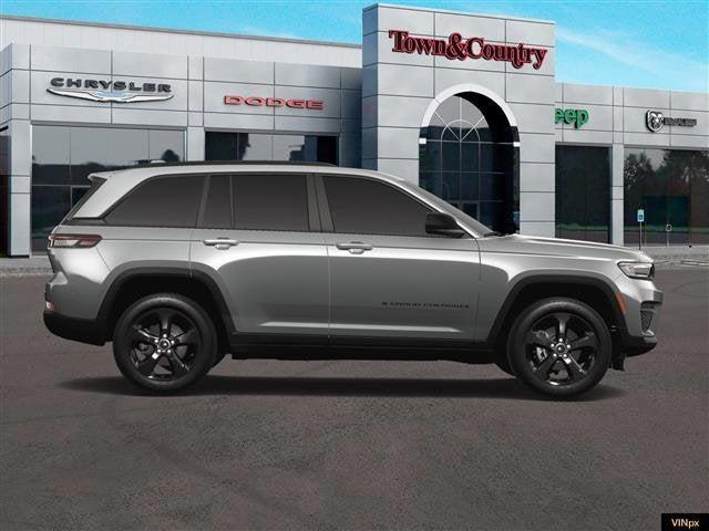 new 2024 Jeep Grand Cherokee car, priced at $46,225