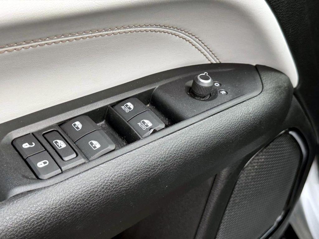 used 2022 Jeep Compass car, priced at $19,843