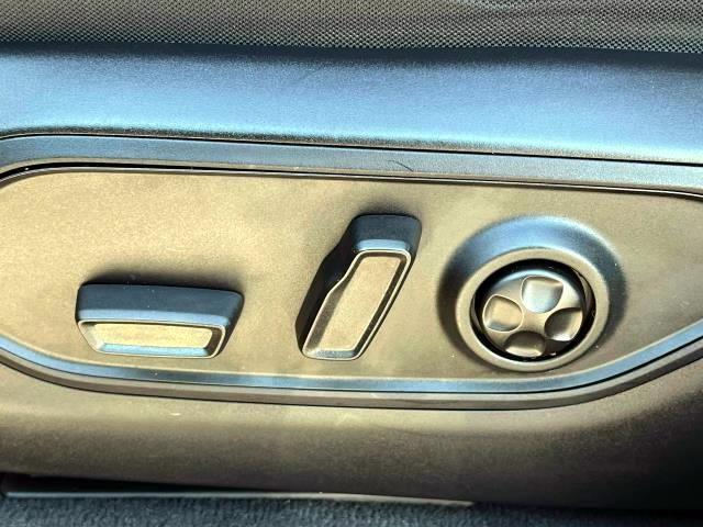 used 2023 Jeep Grand Cherokee car, priced at $25,481