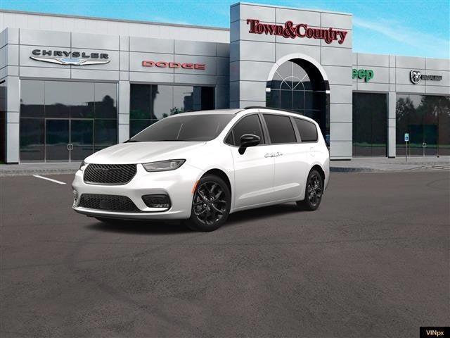 new 2025 Chrysler Pacifica car, priced at $53,540