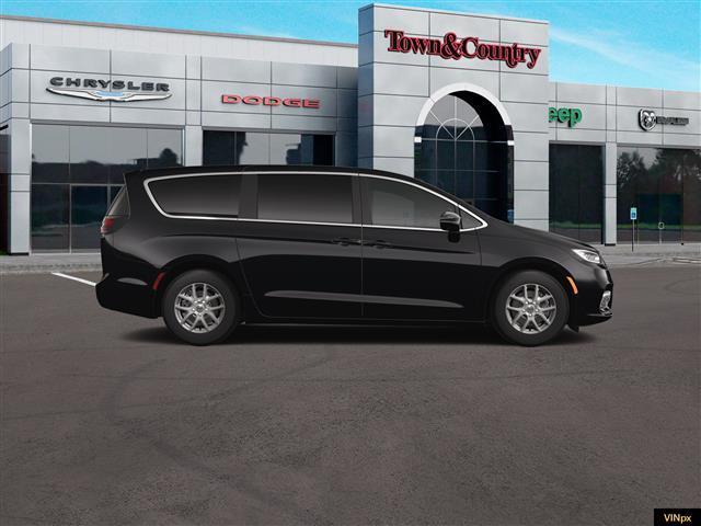 new 2025 Chrysler Pacifica car, priced at $45,425