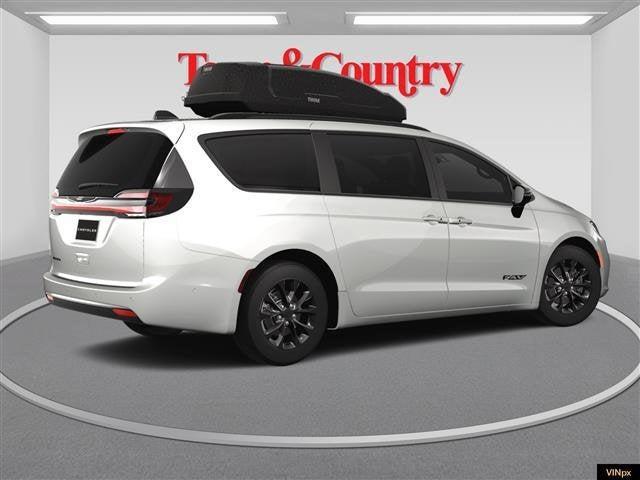new 2025 Chrysler Pacifica car, priced at $44,957