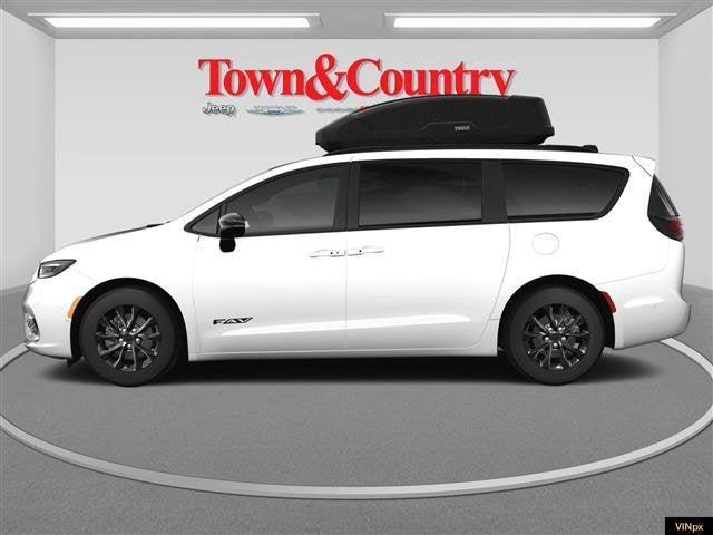 new 2025 Chrysler Pacifica car, priced at $44,957