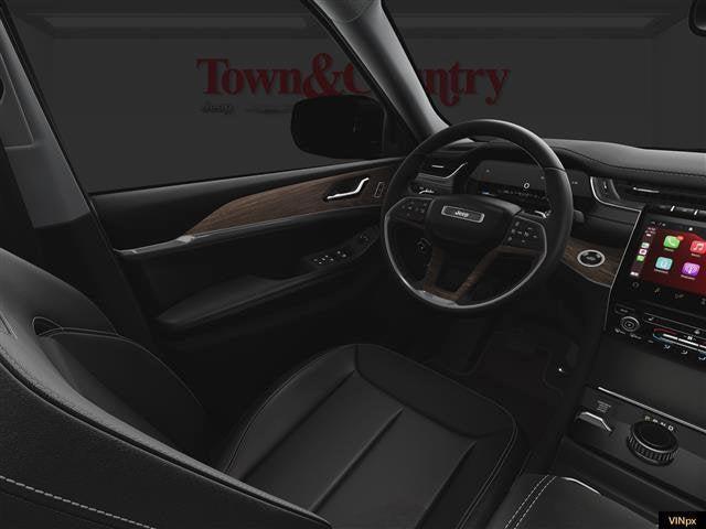 new 2025 Jeep Grand Cherokee car, priced at $42,675