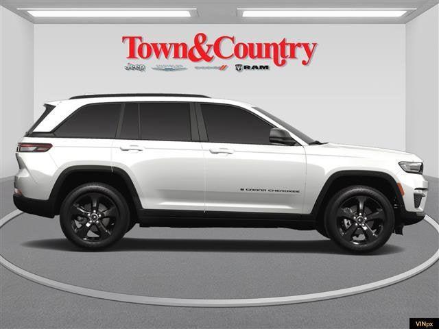 new 2025 Jeep Grand Cherokee car, priced at $46,895