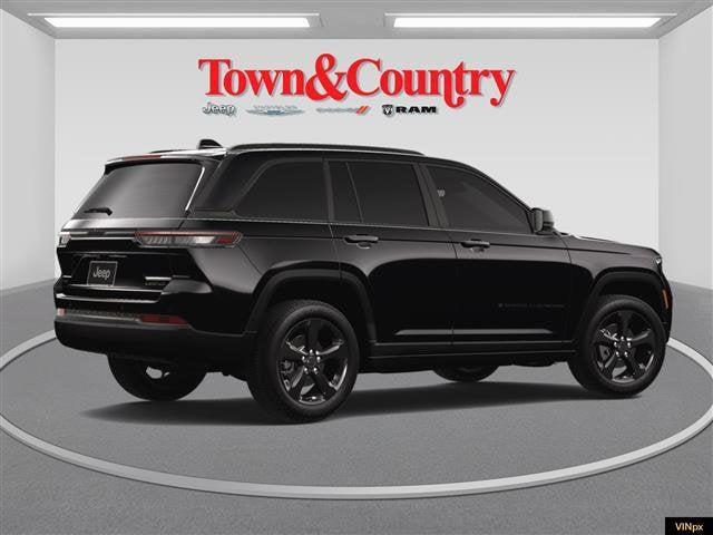 new 2025 Jeep Grand Cherokee car, priced at $47,490