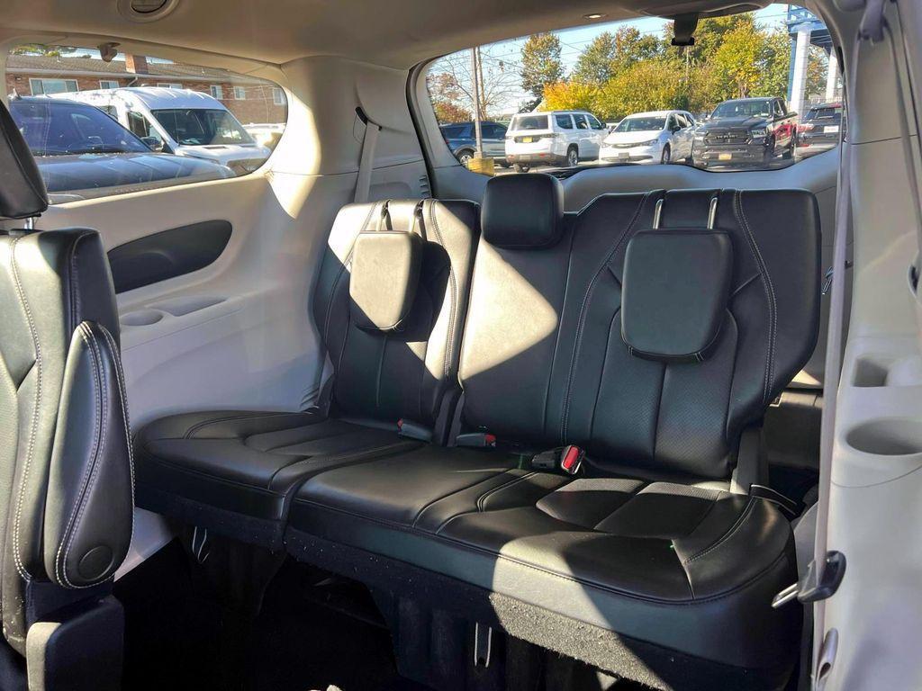 used 2023 Chrysler Pacifica car, priced at $19,944