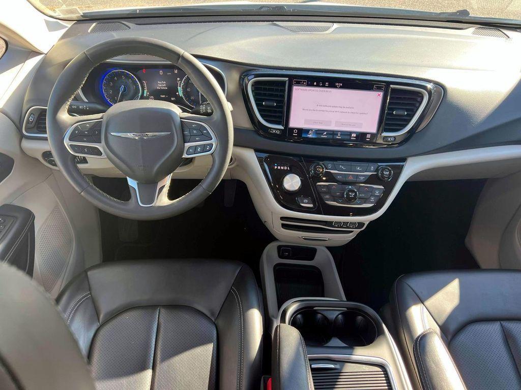 used 2023 Chrysler Pacifica car, priced at $19,944