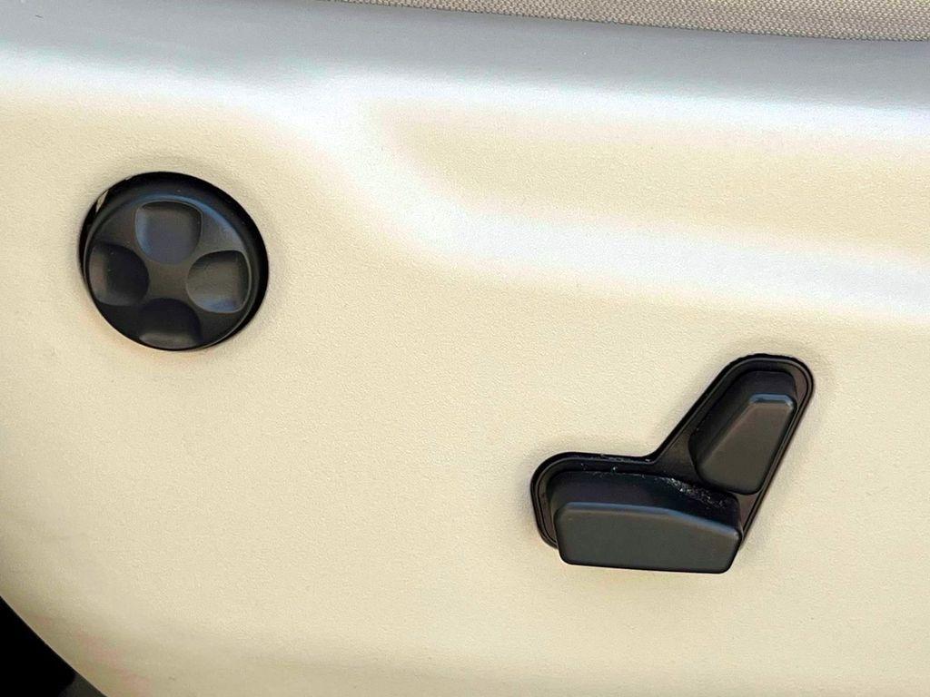 used 2022 Jeep Grand Cherokee WK car, priced at $25,399