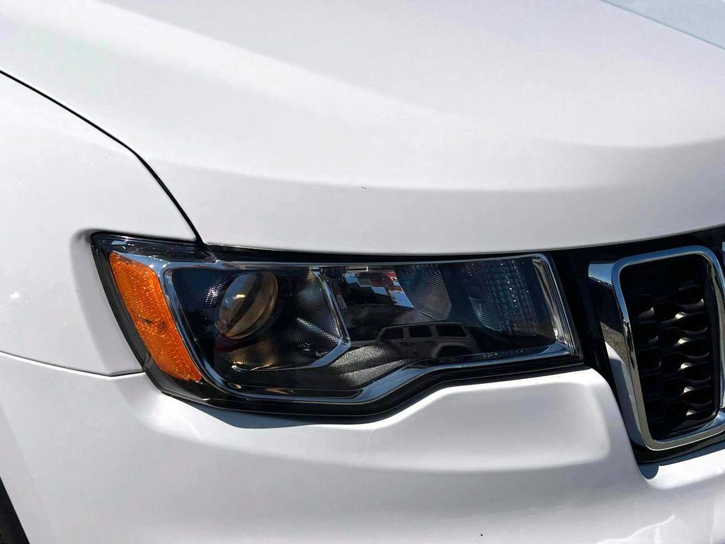 used 2022 Jeep Grand Cherokee WK car, priced at $25,399