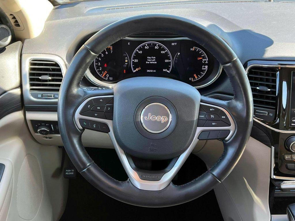 used 2022 Jeep Grand Cherokee WK car, priced at $25,399