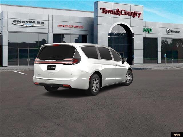 new 2025 Chrysler Pacifica car, priced at $43,425