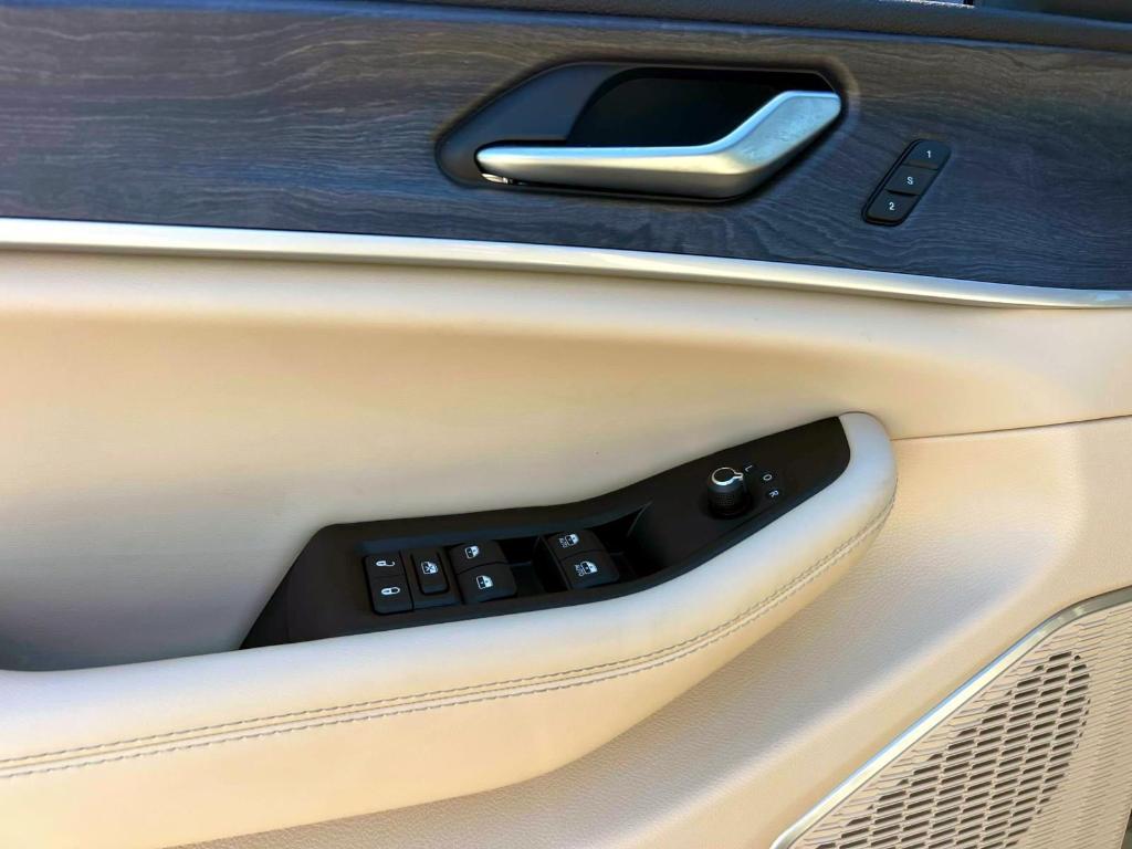used 2023 Jeep Grand Cherokee 4xe car, priced at $29,995