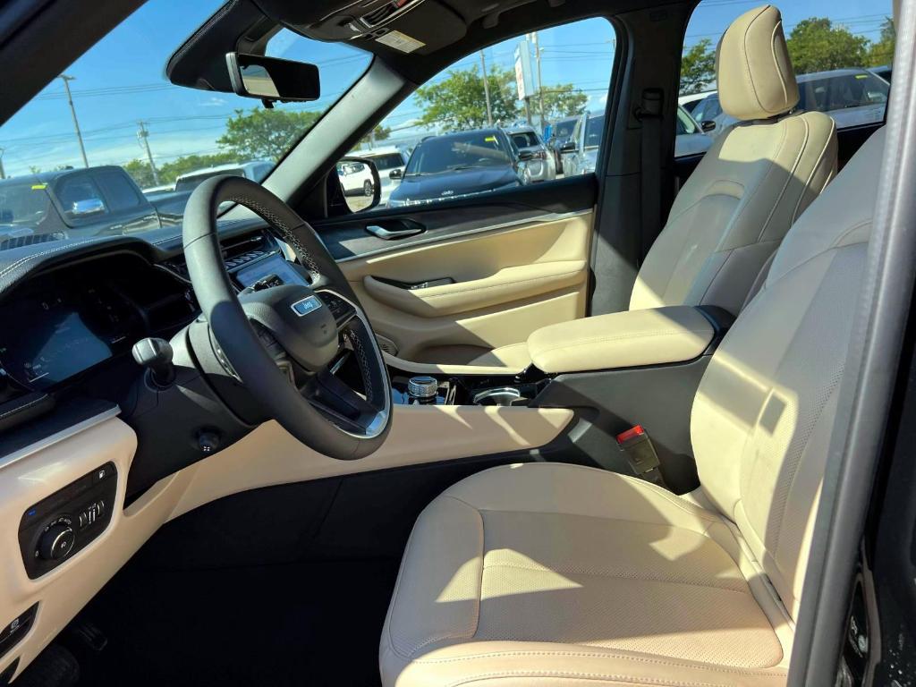 used 2023 Jeep Grand Cherokee 4xe car, priced at $29,995