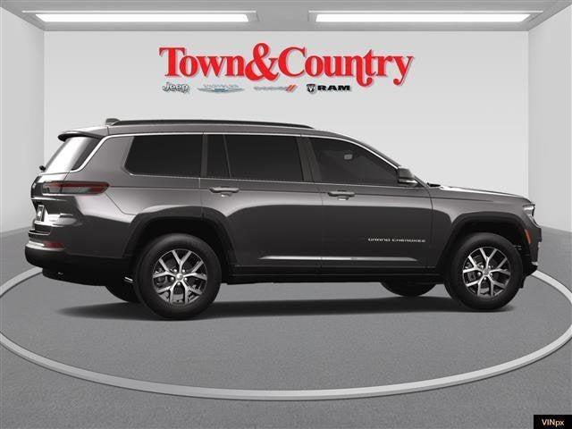 new 2025 Jeep Grand Cherokee L car, priced at $45,672