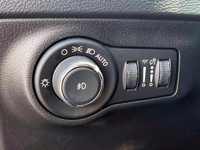used 2019 Jeep Compass car, priced at $15,995
