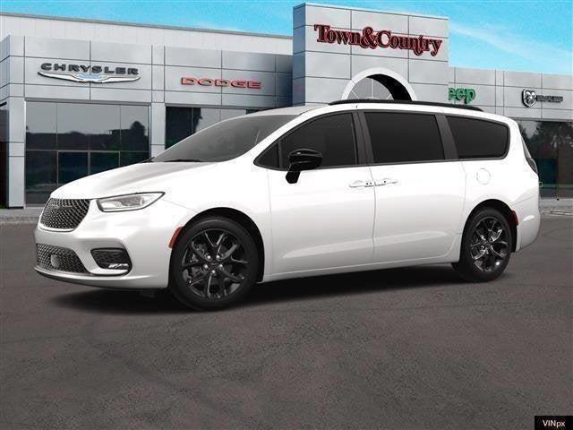 new 2024 Chrysler Pacifica car, priced at $41,700