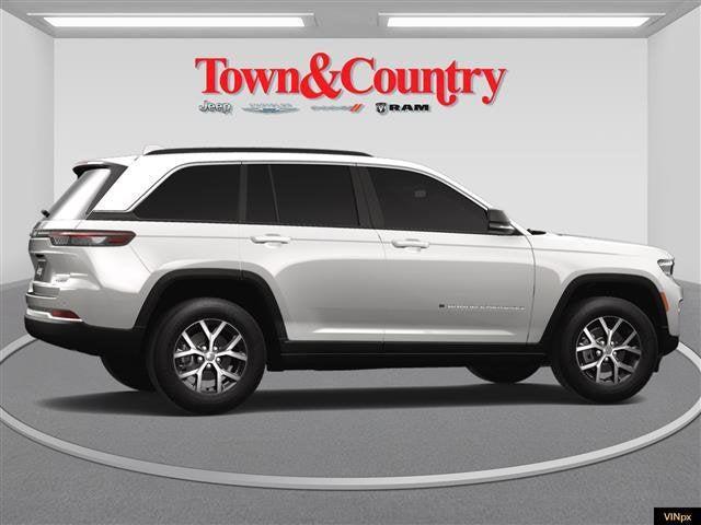 new 2025 Jeep Grand Cherokee car, priced at $44,170