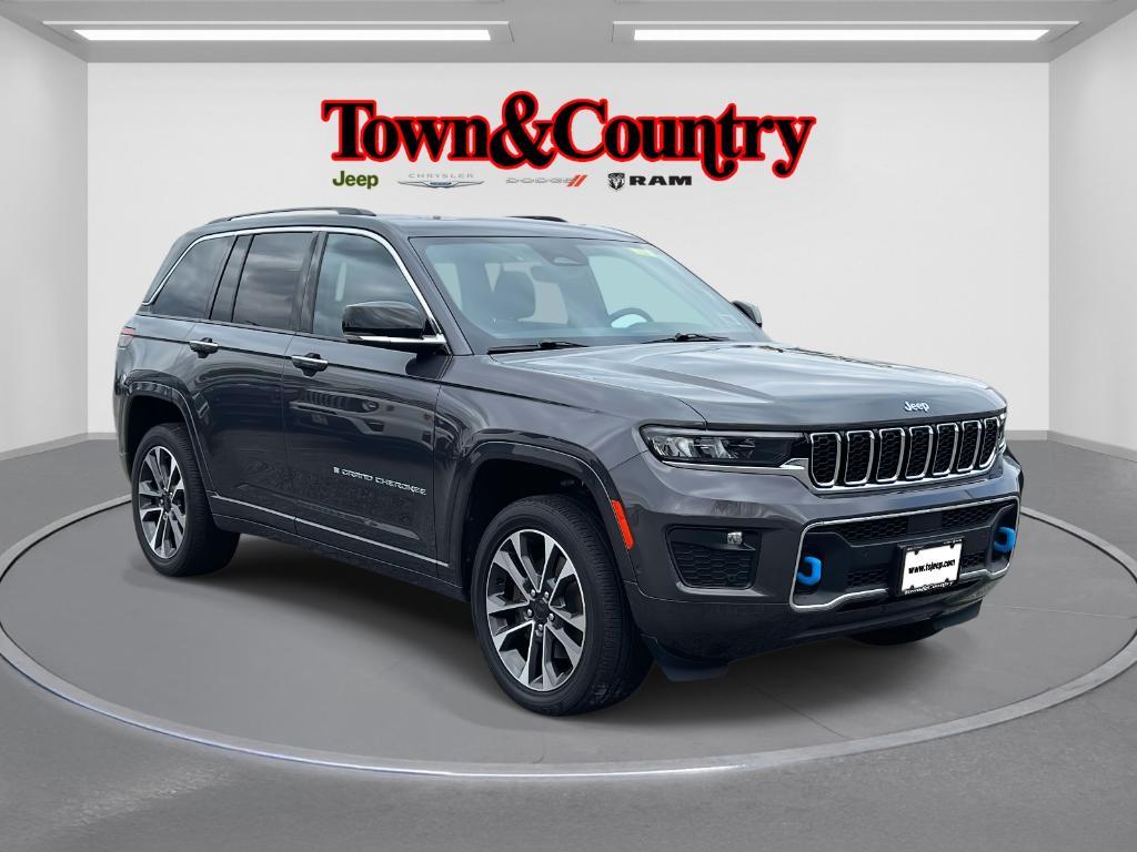 used 2022 Jeep Grand Cherokee 4xe car, priced at $33,342