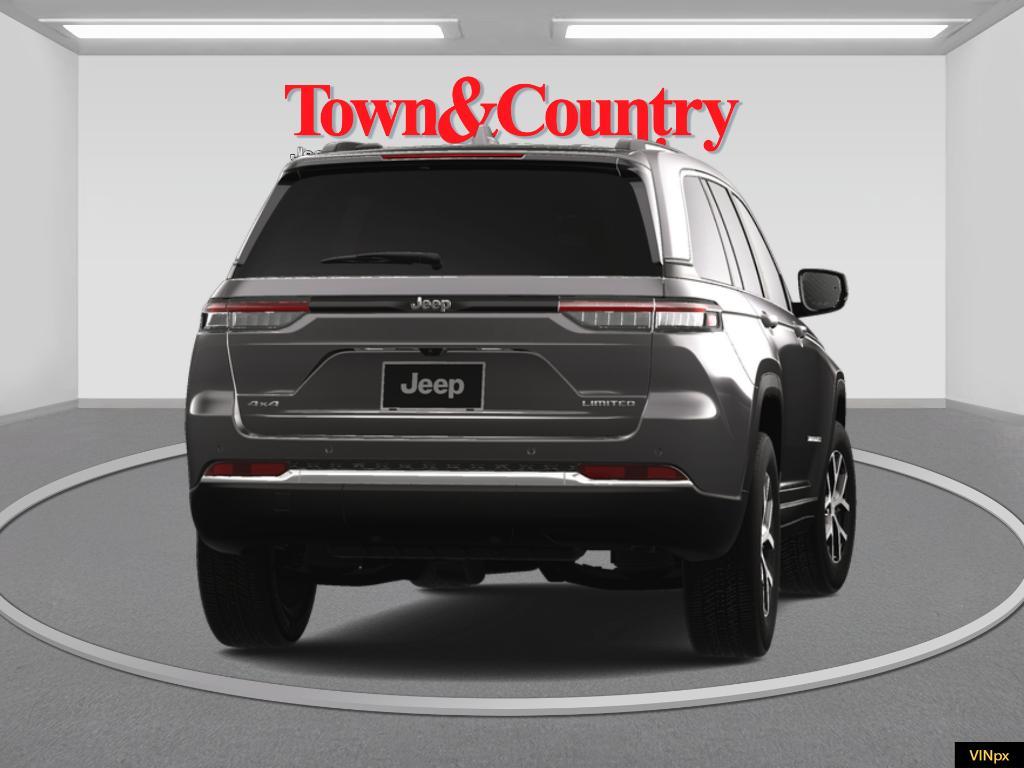 new 2025 Jeep Grand Cherokee car, priced at $43,717