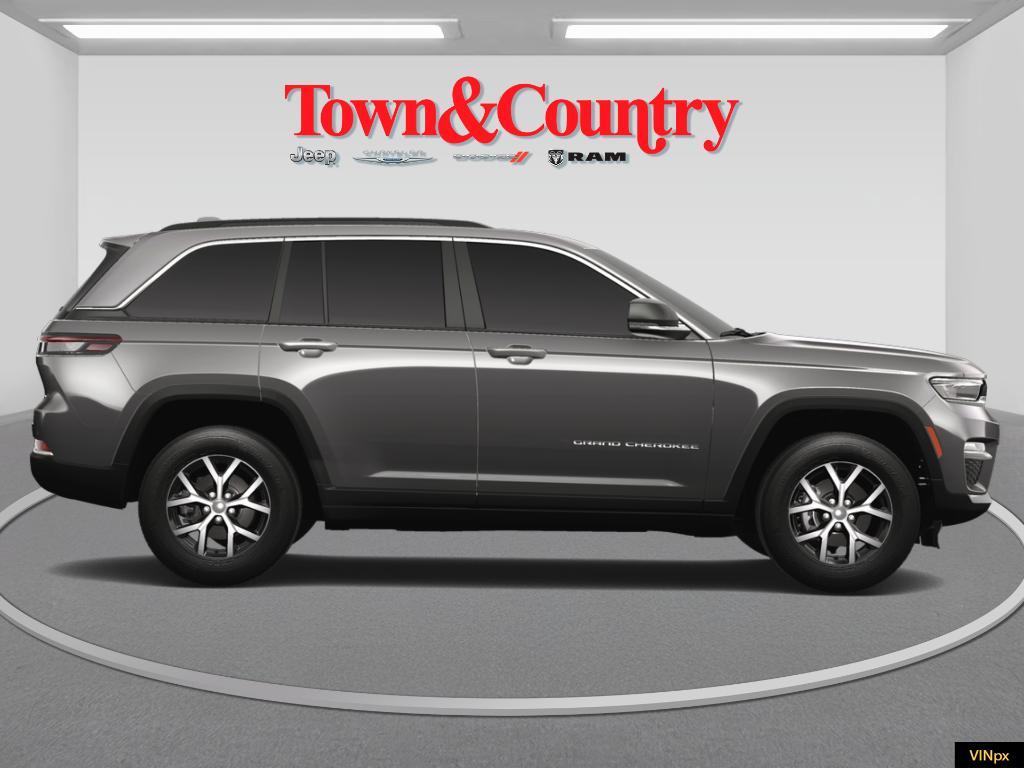 new 2025 Jeep Grand Cherokee car, priced at $43,717