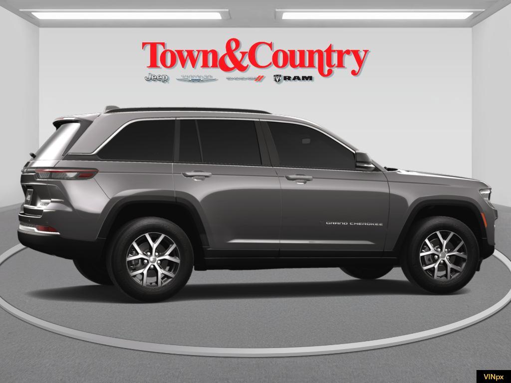 new 2025 Jeep Grand Cherokee car, priced at $43,717