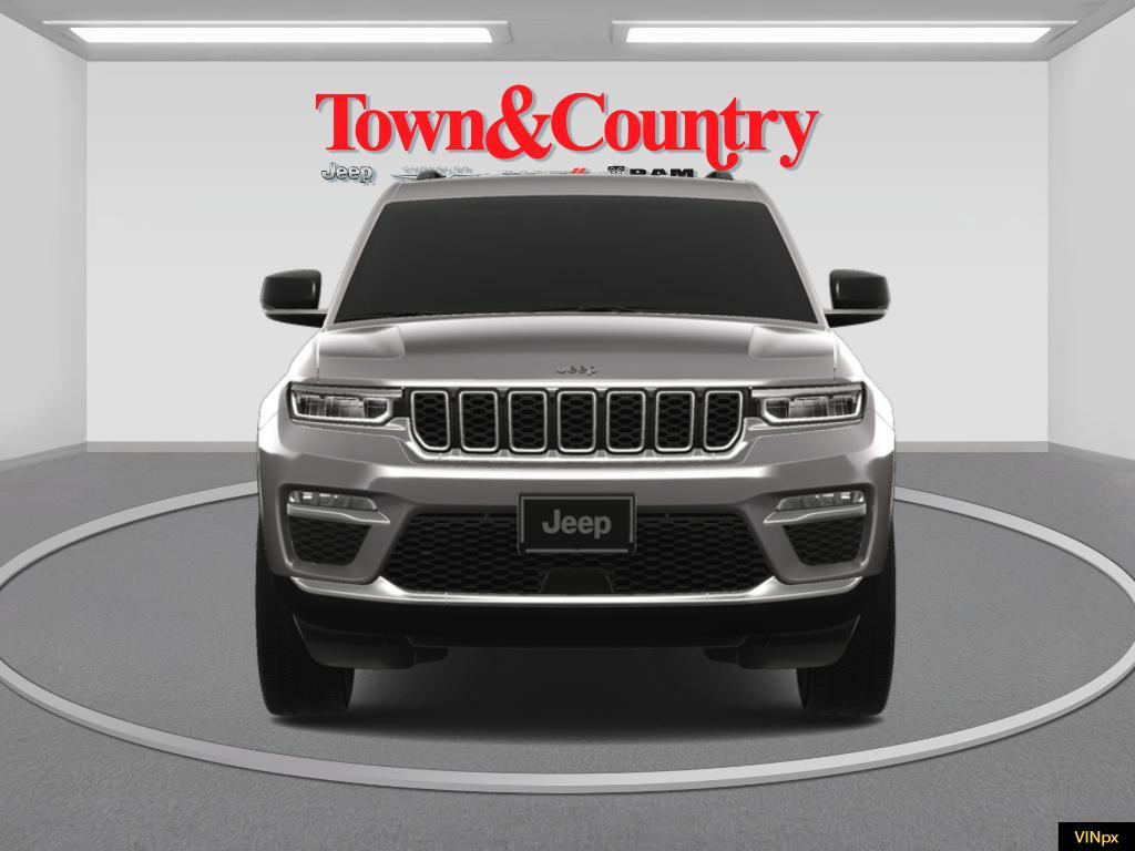 new 2025 Jeep Grand Cherokee car, priced at $43,717