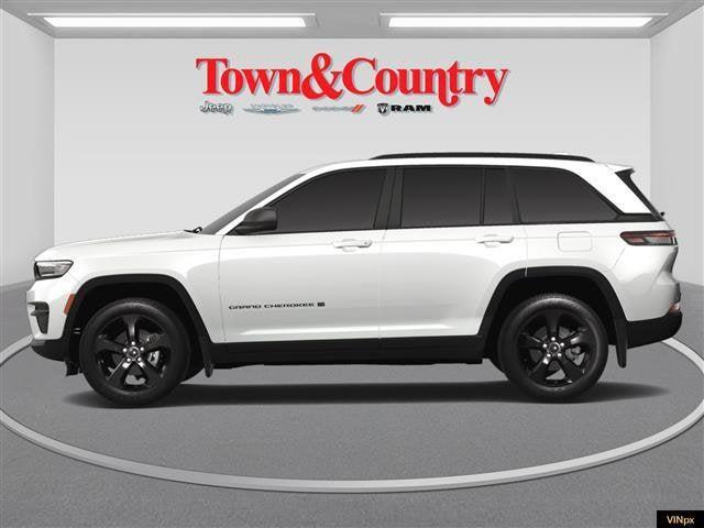 new 2025 Jeep Grand Cherokee car, priced at $42,960